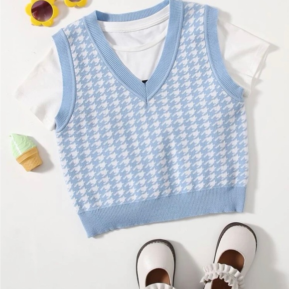 Girls Houndstooth Pattern Sweater Vest - Picture 1 of 4